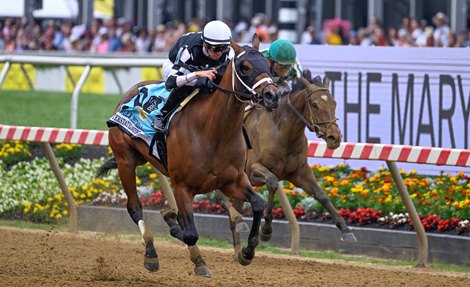 Interstatedaydream with jockey Florent Geroux wins the 98th running of The Black-Eyed Susan at Pimlico Race Course Friday May 20, 2022 in Baltimore, MD.  Photo by Skip Dickstein