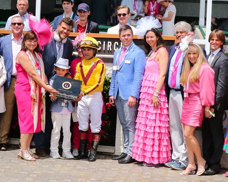 Pauline’s Pearl with Joel Rosario wins The La Troienne G1 at Churchill Downs, Louisville, Kentucky on May 6, 2022