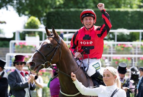 The Ridler (Paul Hanagan) wins the Norfolk Stakes</p></p>
<p><p>Royal Ascot 16.6.22 Pic: Edward Whitaker