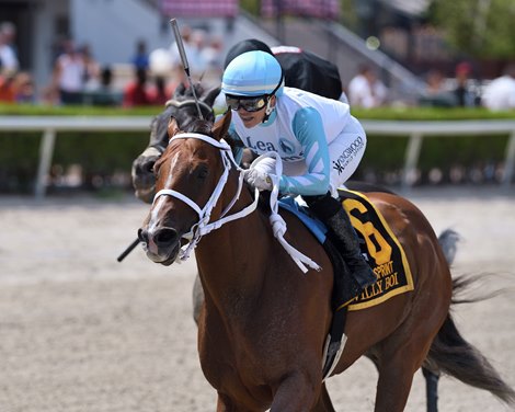 Willy Boi Wins Smile Sprint Invitational Stakes Saturday, July 2, 2022 at Gulfstream Park
