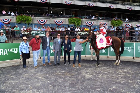 McKulick wins the 2022 Belmont Oaks Invitational Stakes at Belmont Park