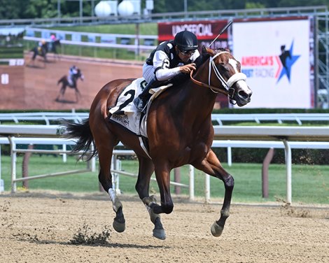 Naughty Gal wins 2022 Adirondack Stakes at Saratoga