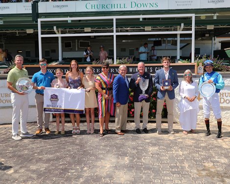 Dalika wins 2022 Beverly D. Stakes at Churchill Downs