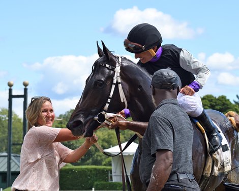 Damon's Mound wins the 2022 Saratoga Special Stakes at Saratoga