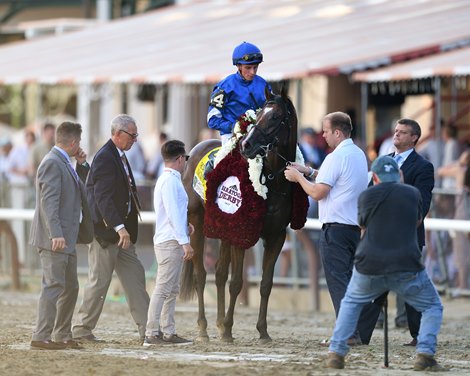 Nations Pride wins the 2022 Caesars Saratoga Derby Invitational Stakes at Saratoga