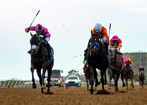 Peter Redekop&#39;s And Tell Me Nolies and jockey Ramon Vazquez, left, get up to beat Home Cooking and Mike Smith (right) in the Grade I $300,000 TVG Del Mar Debutante Saturday, September 10, 2022 at Del Mar Thoroughbred Club, Del Mar, CA.<br><br />
Benoit Photo