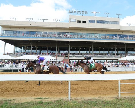 Scenics - Colonial Downs - 090622