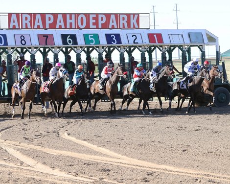Smokin Boots wins 2022 Arapahoe Park Derby at Arapahoe