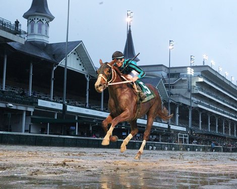 Two Phil's wins 2022 Street Sense Stakes at Churchill Downs