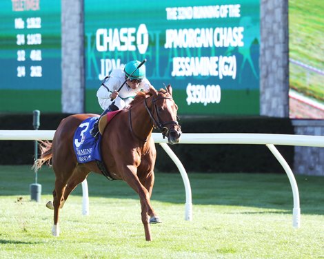 Delight wins 2022 JPMorgan Chase Jessamine Stakes at Keeneland