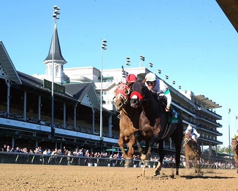 Hot Rod Charlie wins Lukas Classic Stakes 2022 at Churchill Downs
