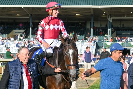 Owner Leonard Green with the Wheel of Miracles with Tyler Gaffalione after winning The Darley Alcibiades (G1) in Keeneland, Lexington, Kentucky on October 7, 2022.