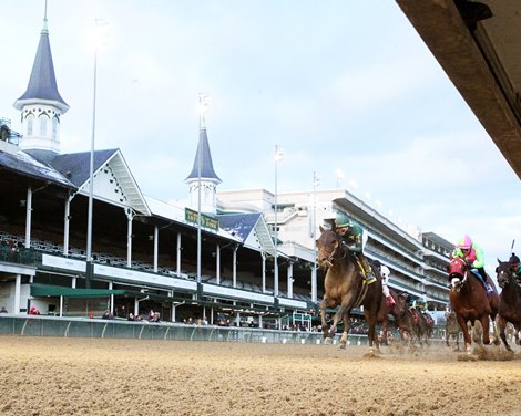 Bango wins 2022 Bet on Sunshine Stakes at Churchill Downs
