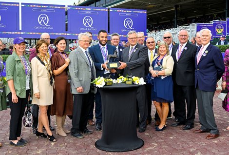 Bill Mott, Sheikh Fahad bin Abdullah Al-Thani, Garrett O'Rourke and the winners of the winner's circle after Elite Power alongside Irad Ortiz Jr won the Sprint (G1) at Keeneland in Lexington, KY on November 5, 2022.