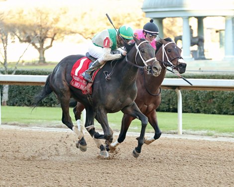 A Mo Reay wins the Bayakoa Stakes on Saturday, January 4, 2023 at Oaklawn Park