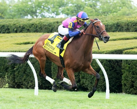War Like Goddess wins 2023 Bewitch Stakes at Keeneland
