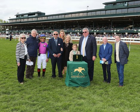 War Like Goddess wins the 2023 Bewitch Stakes at Keeneland