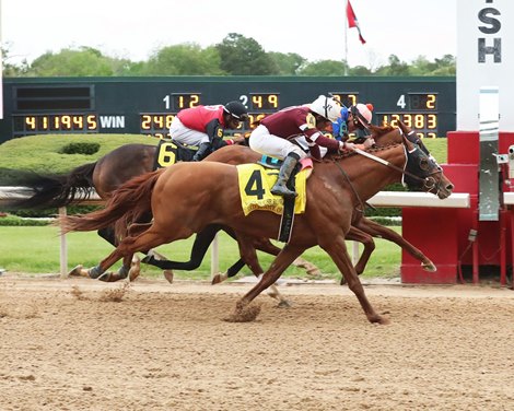 Red Route One wins the Bath House Row Stakes on Saturday, April 22, 2023 at Oaklawn Park