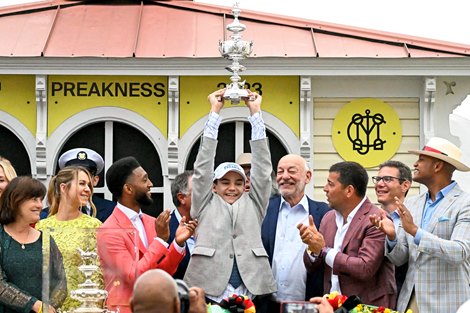 Brandon Scott, Jake Wolf, Jack Wolf, Sol Kumin, Wes Moore and winning connections in the winner’s circle after National Treasure with John R. Velazquez win the Preakness (G1) at Pimlico in Baltimore, MD on May 20, 2023.