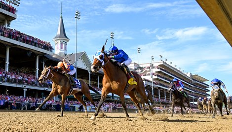 Pretty Mischievous Scores First Oaks for Godolphin - BloodHorse