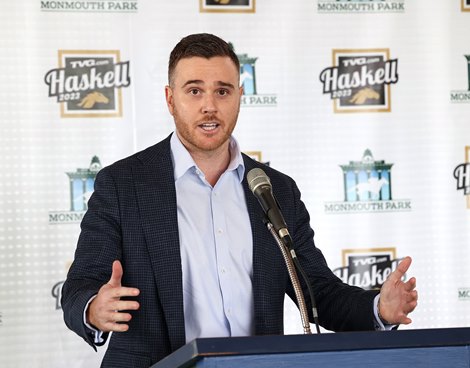 Jake Henson, CEO of BetMakers speaking at the Monmouth Park & ​​Lunch Opening Day Press Conference.  Bill Denver/EQUI-PHOTO's photo.