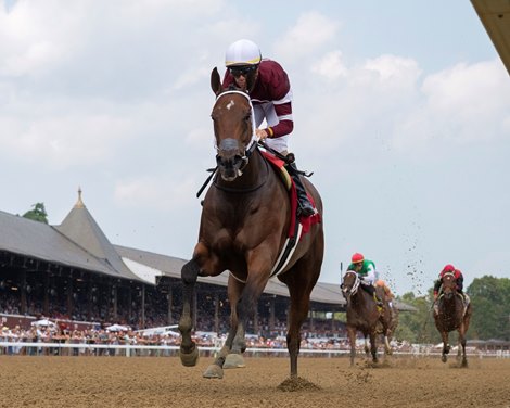 Echo Zulu wins the 2023 Honorable Miss Handicap at Saratoga