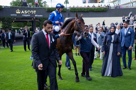 Sheikha Hissa greets Hukum (Jim Crowley) after their win in the King George VI and Queen Elizabeth Stakes<br>
Ascot 29.7.23 Pic: Edward Whitaker