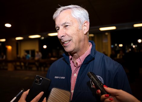 Michael Banahan with Hip 228 Faiza, consigned by Hill &#39;N&#39; Dale at Xalapa Agent to The November Sale at Fasig-Tipton in Lexington, Ky. on Nov. 7, 2023.