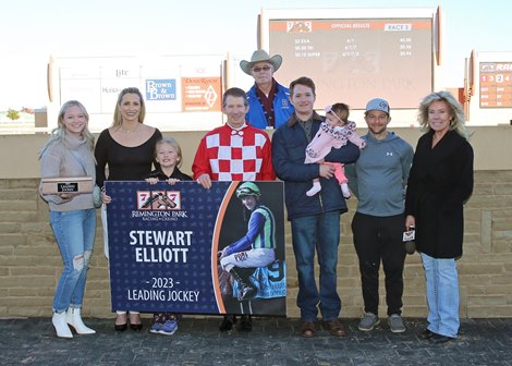 Jockey Stewart Elliott won his first local riding title in the 2023 season at Remington Park that ended Saturday, Dec. 16. Credit: Dustin Orona Photography/Remington Park