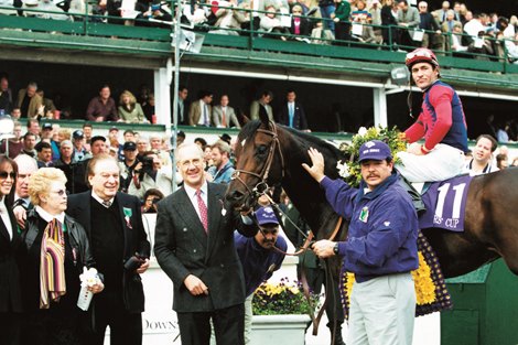 War Chant wins the Breeders' Cup Mile, 2000