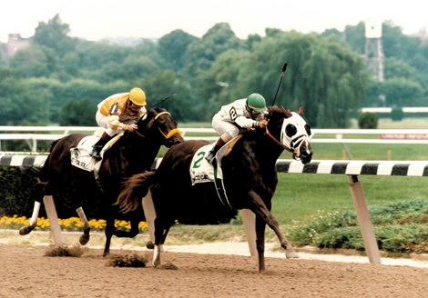 Tabasco Cat wins the 1994 Belmont Stakes with Pat Day up