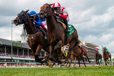 Program Trading (inside) wins the 2024 Bourbon Turf Classic Stakes at Churchill Downs, Mathea Kelley