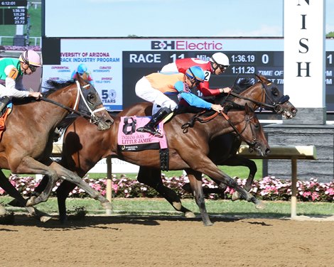 Chatalas wins the 2024 Indiana Oaks at Horseshoe Indianapolis