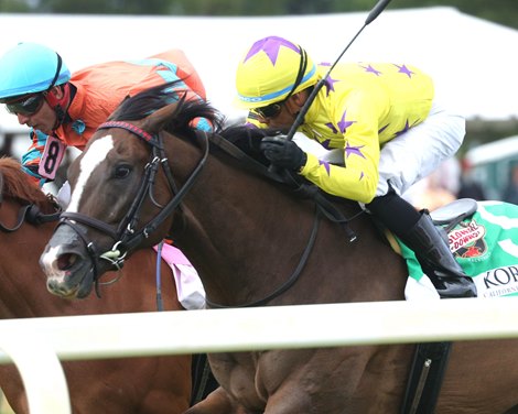 Isivunguvungu wins the 2024 Da Hoss Stakes at Colonial Downs