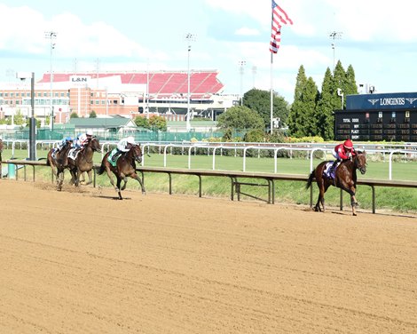 Jonathan&#39;s Way wins the 2024 Iroquois Stakes at Churchill Downs