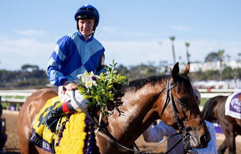 Magnum Force (Colin Keane) wins the Juvenile Turf Sprint<br>
1.11.24 Pic: Edward Whitaker