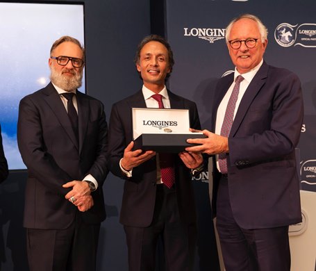 (L to R) Bernardo Tribolet, Bhupat Seemar, Douglas Erskine Crum Longines 2024 World's Best Racehorse and Horse Race Ceremony