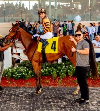 Nick Vacarezza with Golden Afternoon at Fair Grounds