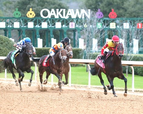 COAL BATTLE wins the 2025 Smarty Jones Stakes at Oaklawn Park