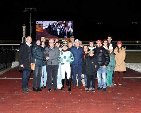 California Burrito wins the 2025 John Battaglia Memorial Stakes at Turfway Park