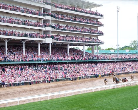 Good Cheer wins the 2025 Kentucky Oaks at Churchill Downs