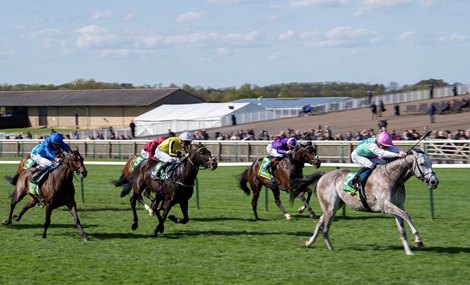 Field Of Gold (Kieran Shoemark) wins the Craven<br>
Newmarket 16.4.25 Pic: Edward Whitaker