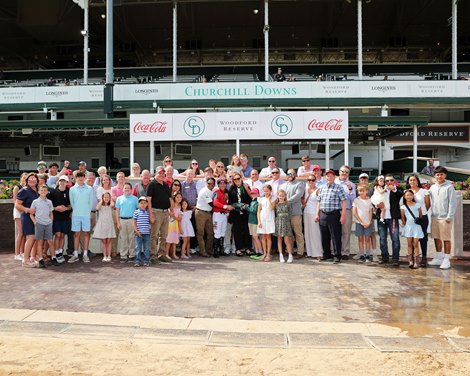 Two Sharp wins the 2025 Winning Colors Stakes at Churchill Downs