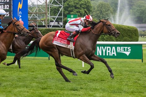 Dynamic Pricing wins the 2025 Just a Game Stakes at Saratoga Race Course