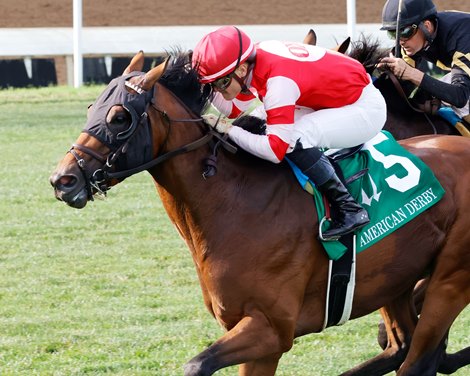 Minaret Station wins 2025 American Derby at Churchill Downs