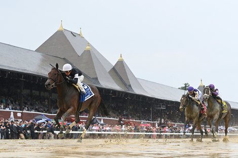 La Cara with Dylan Davis wins the DK Horse Acorn S. (Grade I) at Saratoga Race Course in Saratoga Springs, NY., on June 6, 2025.