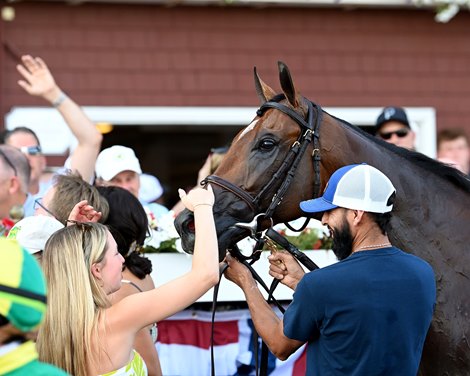Chancer McPatrick wins the 2025 Curlin Stakes at Saratoga Race Course