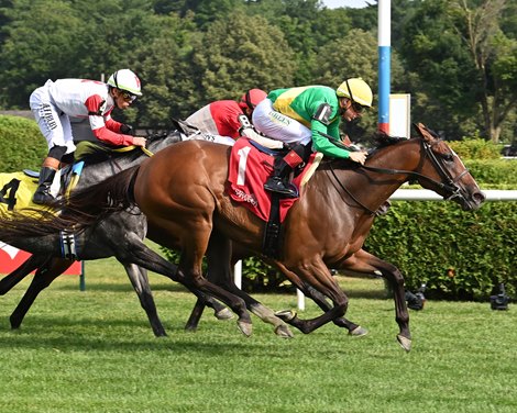 Ozara wins the second division of the 2025 De La Rose Stakes at Saratoga Race Course