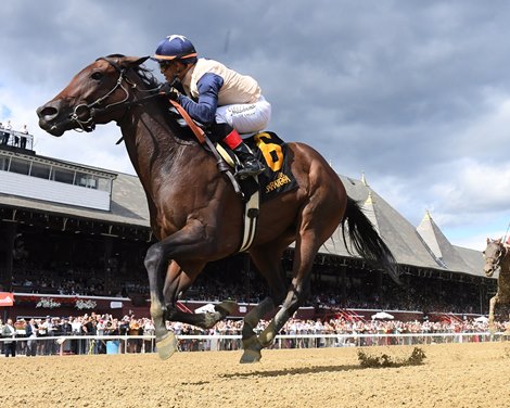 Praying wins the 2025 Prioress Stakes at Saratoga Race Course