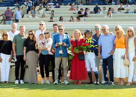 Natalie 'Jill' Baffert's Bottle of Rouge and hall of fame jockey Mike Smith  beat favored stablemate Explora (Juan Hernandez up) in the Grade I $300,000 Del Mar Debutante Saturday, September 6, 2025, at Del Mar Thoroughbred Club, Del Mar, CA.  Both fillies are trained by Baffert's husband, Bob Baffert.<br>
Benoit Photo